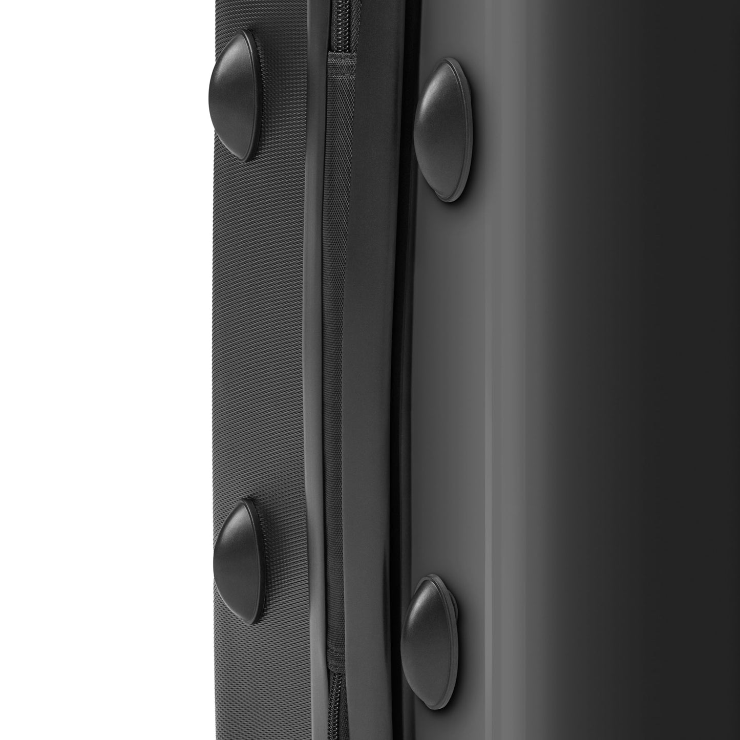 “Magellan” Hard-Shell Suitcase