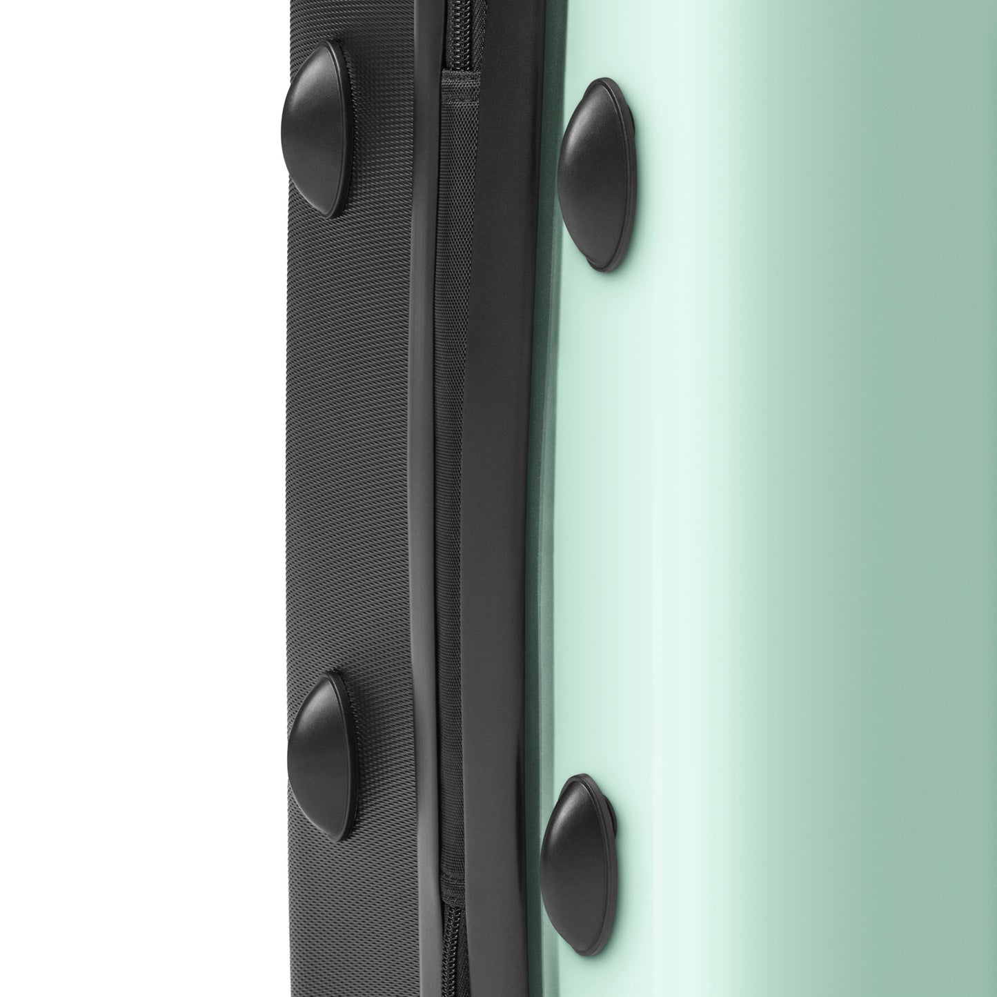 “Magellan” Hard-Shell Suitcase