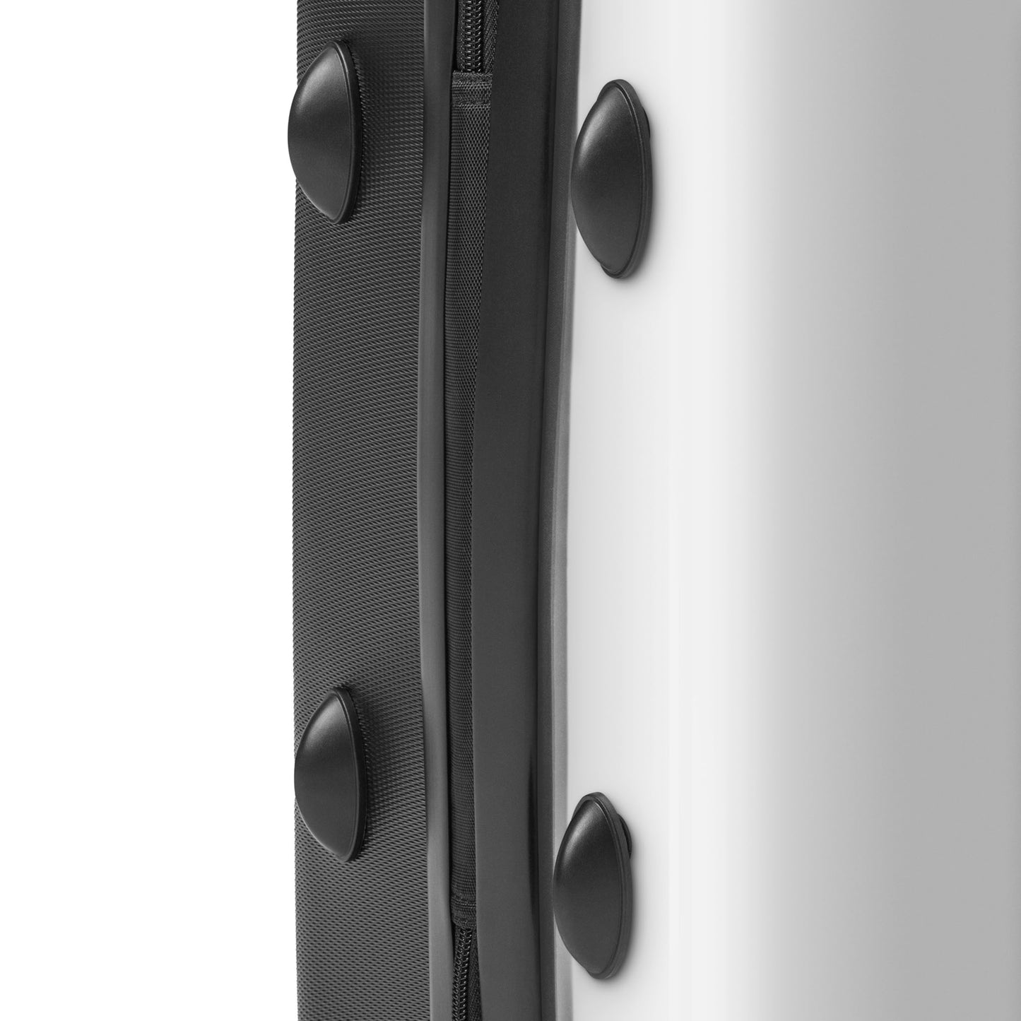 “Magellan” Hard-Shell Suitcase