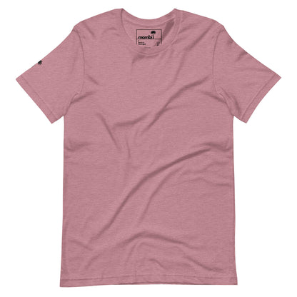 A mauve short-sleeve t-shirt displayed flat, featuring a small black palm tree logo on the left sleeve and a tag with Mambí and momihi branding inside the collar.